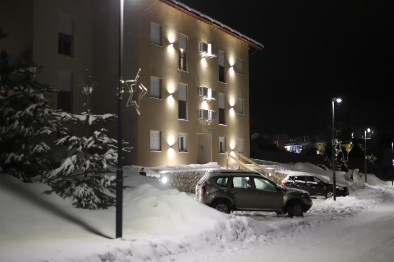 Apartmani Zabljak Hills Esterno foto