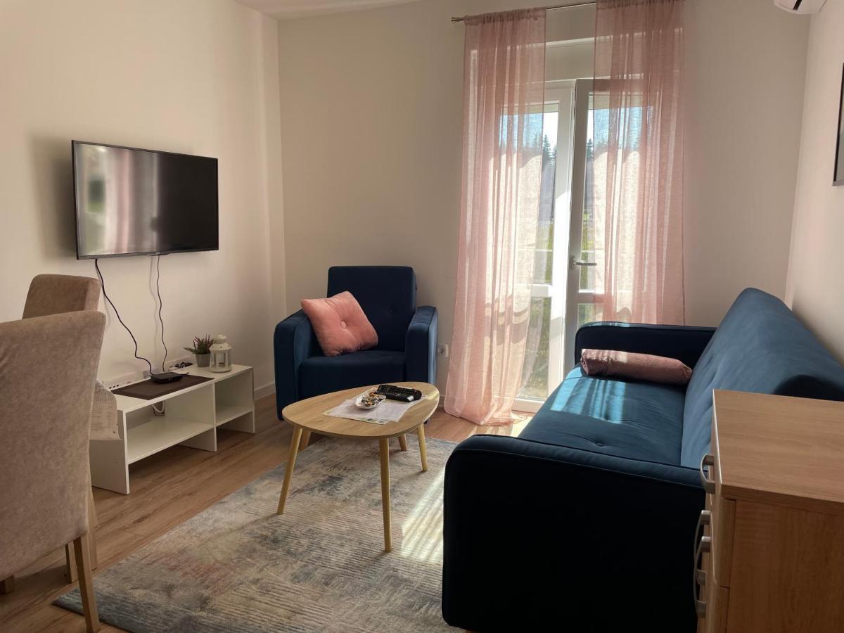 Apartmani Zabljak Hills Esterno foto